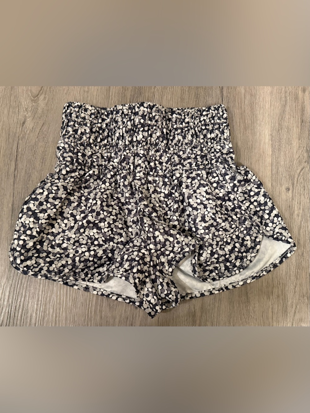 High Waist Polka Dot Athletic Shorts - Gray & White